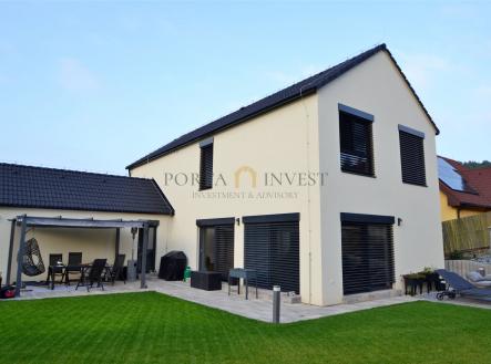 . | Prodej - dům/vila, 234 m²