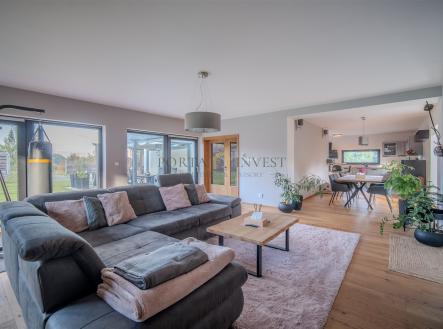 . | Prodej - dům/vila, 234 m²