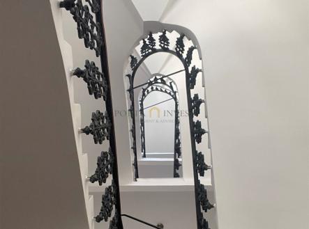 . | Prodej bytu, 2+kk, 61 m²