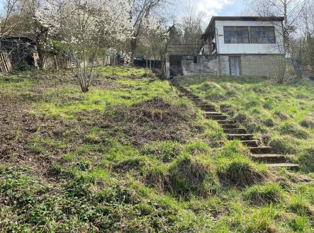 . | Prodej - pozemek, zahrada, 1 085 m²