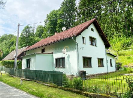 . | Prodej - dům/vila, 221 m²