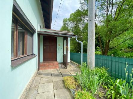 . | Prodej - dům/vila, 221 m²