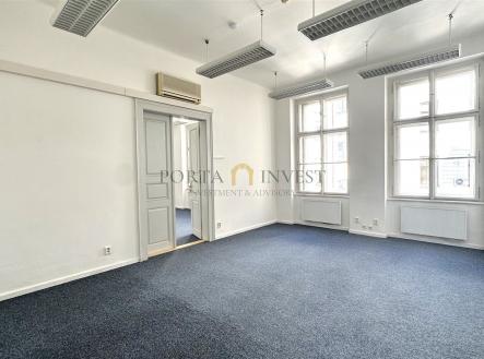 . | Pronájem - kanceláře, 1 116 m²
