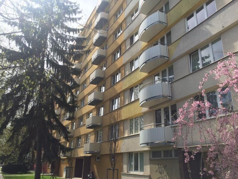 Prodej bytu 2+1 s balkonem, J. Opletala, České Budějovice
