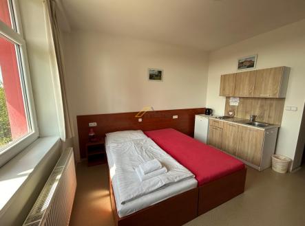 Pronájem bytu, 1+kk, 29 m² obrázek