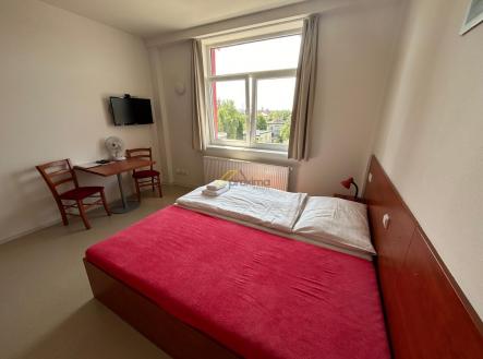 Pronájem bytu, 1+kk, 29 m²
