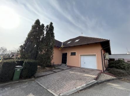 Pronájem bytu, 4+kk, 112 m² obrázek