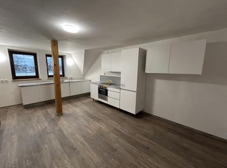 Pronájem bytu, 4+kk, 112 m²