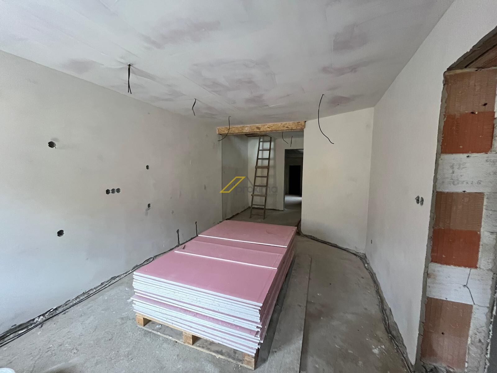 Prodej domu pro tři bytové jednotky, ul. Dlouhá, Kaplice