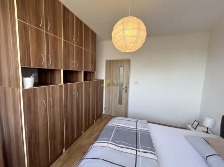 Pronájem bytu, 2+1, 48 m²