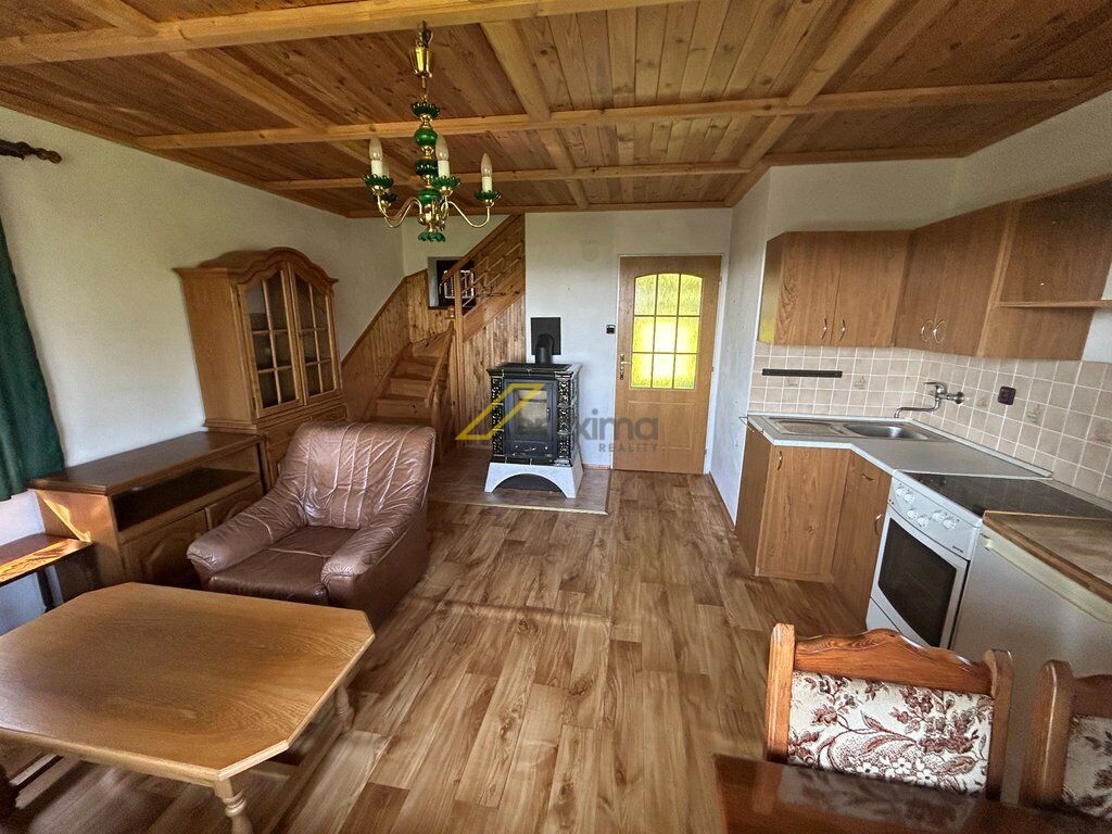 Prodej chaty Dobrá Voda u Horní Stropnice, pozemek 425 m2