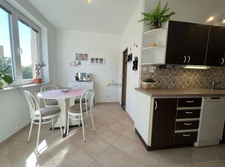 Prodej bytu, 4+1, 74 m²