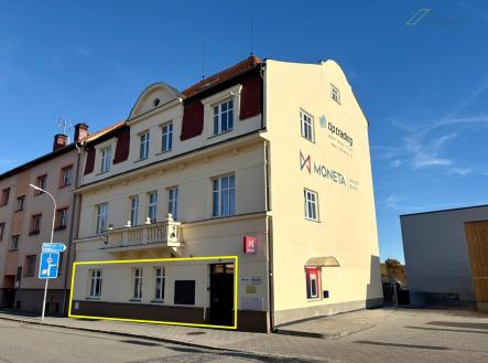 Pronájem - kanceláře, 100 m²