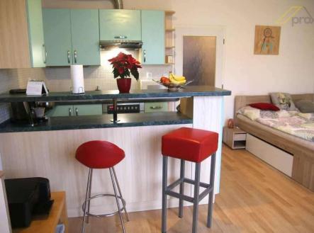 Pronájem bytu, 1+kk, 40 m²