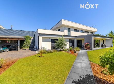 Prodej - dům/vila, 258 m²