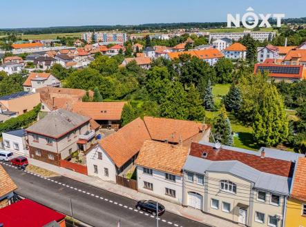 Prodej - dům/vila, 298 m²