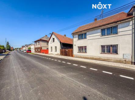 Prodej - dům/vila, 298 m²