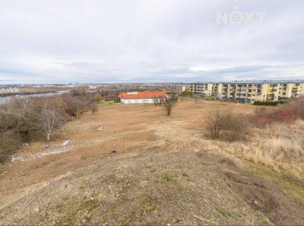 Prodej - pozemek pro komerční výstavbu, 9 821 m²