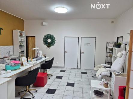 Pronájem - komerční objekt, obchodní centrum, 49 m²