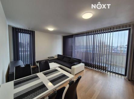 Pronájem bytu, 2+kk, 63 m²