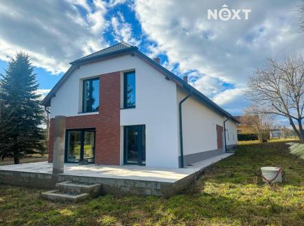 Prodej - dům/vila, 210 m²