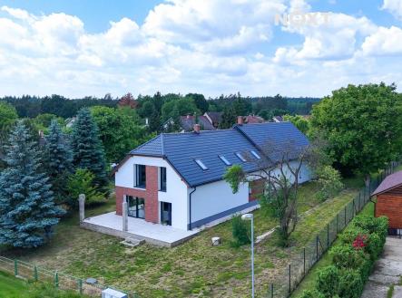 Prodej - dům/vila, 210 m²