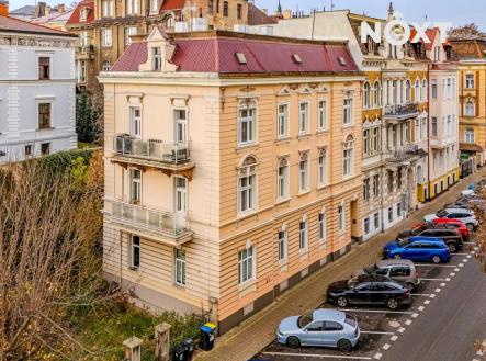 Prodej - komerční objekt, jiný, 282 m²