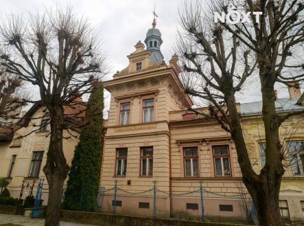 Prodej - dům/vila, 500 m²