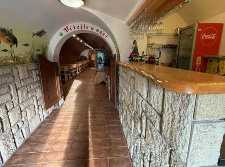 Pronájem - komerční objekt, jiný, 85 m²