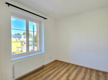 . | Pronájem bytu, 2+kk, 37 m²