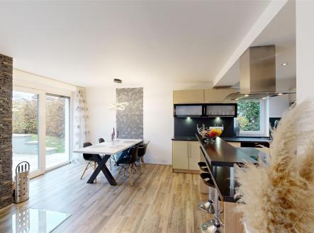 . | Prodej - dům/vila, 204 m²