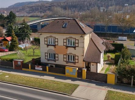 . | Prodej - dům/vila, 284 m²