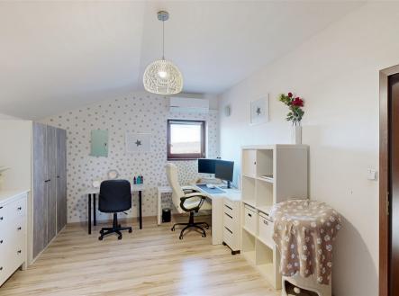 Dětský pokoj 2NP | Prodej - dům/vila, 550 m²