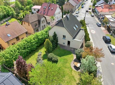 Pohled na východní část domu | Prodej - dům/vila, 169 m²