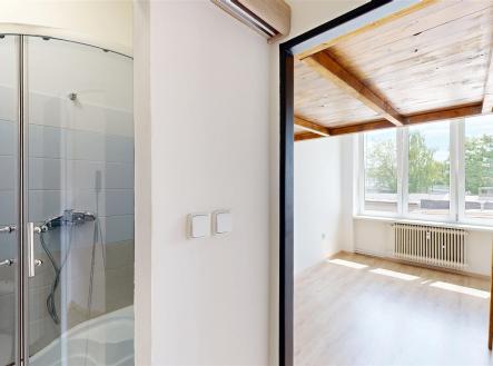 . | Pronájem bytu, 1+kk, 22 m²