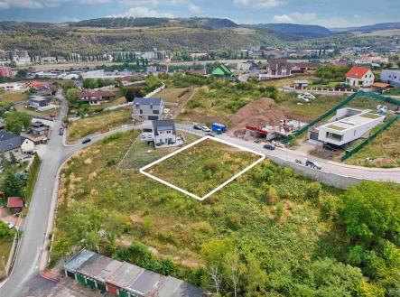 . | Prodej - pozemek pro bydlení, 810 m²