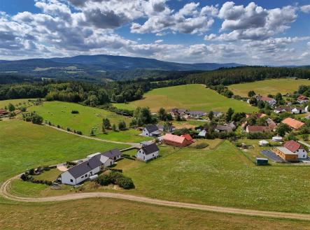 . | Prodej - pozemek pro bydlení, 830 m²