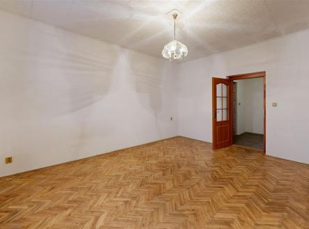 . | Pronájem bytu, 3+kk, 74 m²