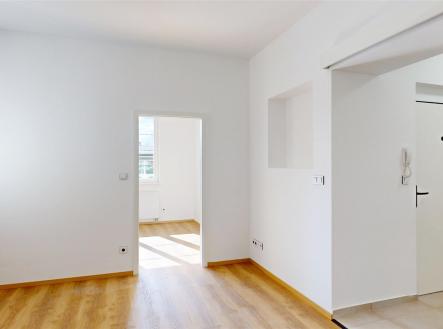 . | Pronájem bytu, 2+kk, 37 m²
