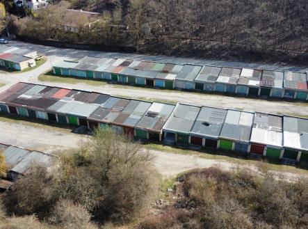 . | Prodej - malý objekt/garáž