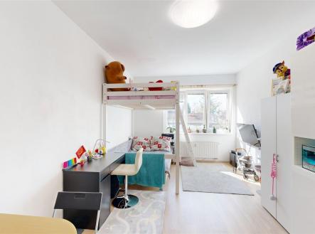 . | Prodej bytu, 1+kk, 32 m²