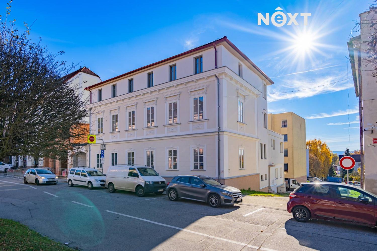 Pronájem byt 2+kk, 65㎡