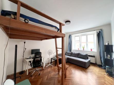 alt | Pronájem bytu, 2+1, 46 m²