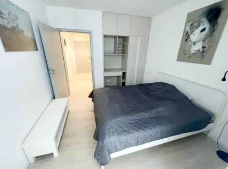 alt | Pronájem bytu, 2+kk, 42 m²