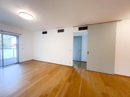 alt | Pronájem bytu, 5+kk, 126 m²