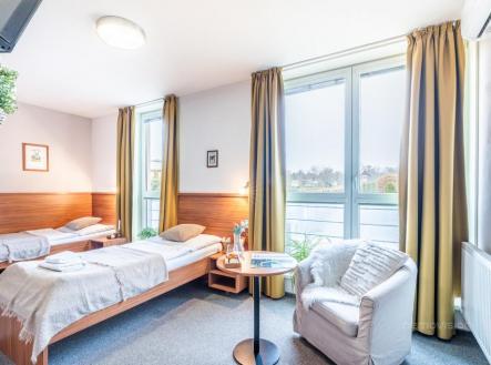 Prodej - kanceláře, 501 m²