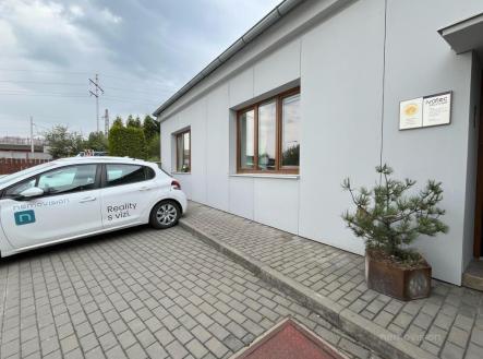 Pronájem - kanceláře, 45 m²