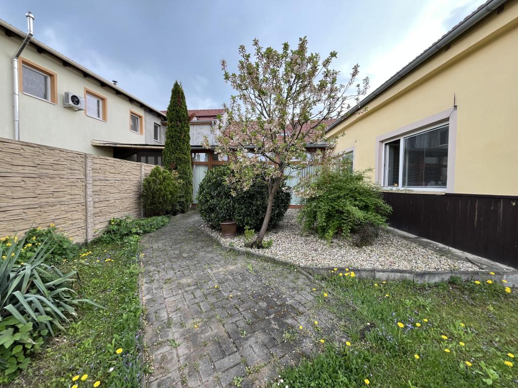 Pronájem -, 45 m²