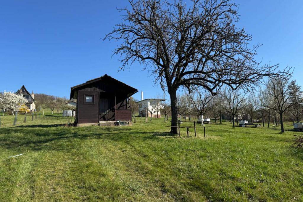Prodej - pozemek,, 2 214 m²