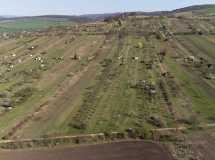 Prodej - pozemek,, 2 214 m²